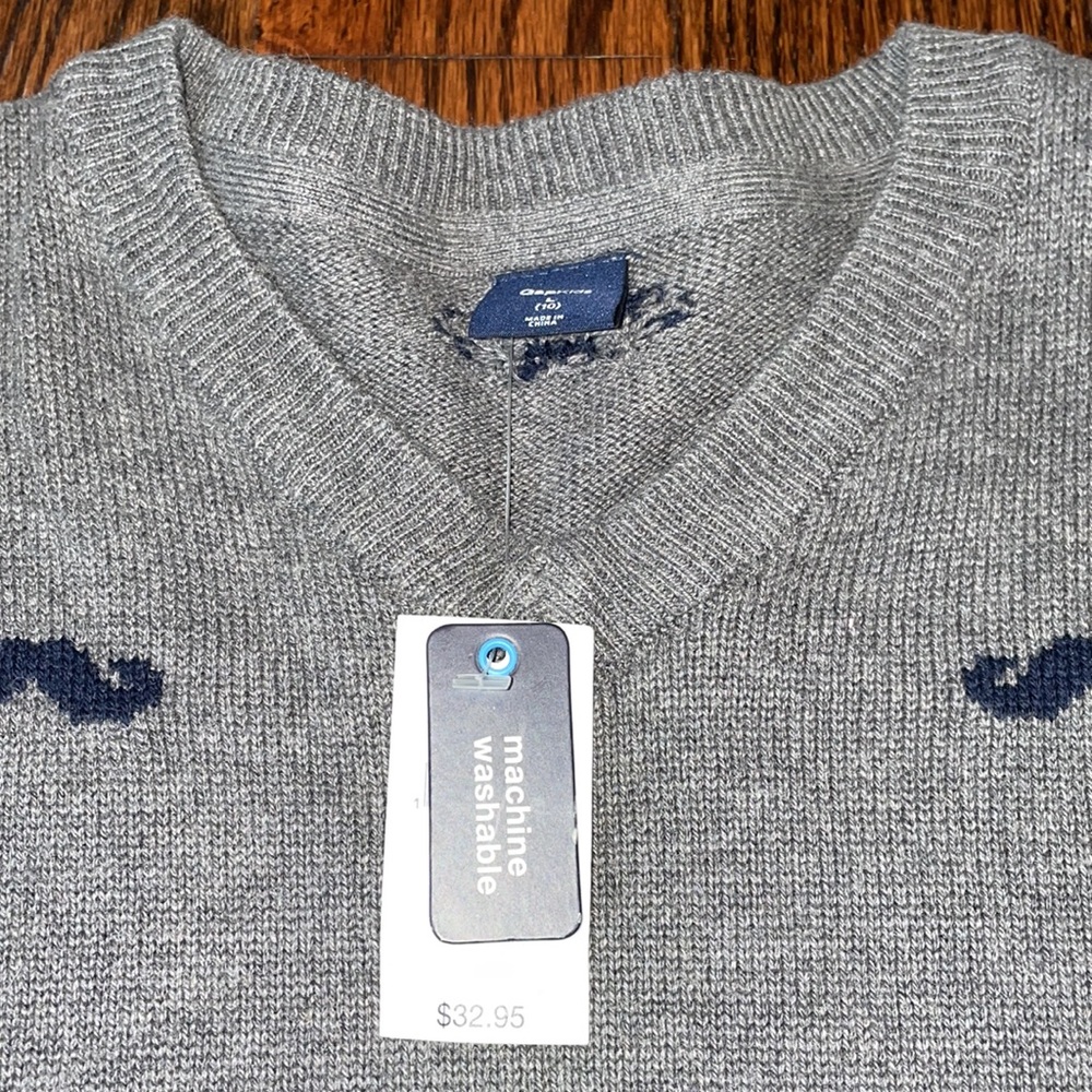 Sweater - Picture 2 of 3